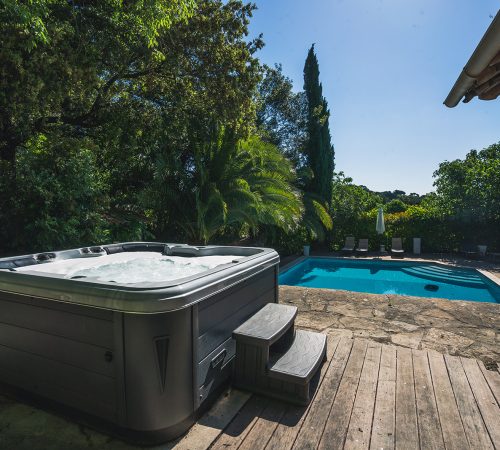 Poolhouse Bastide Castella